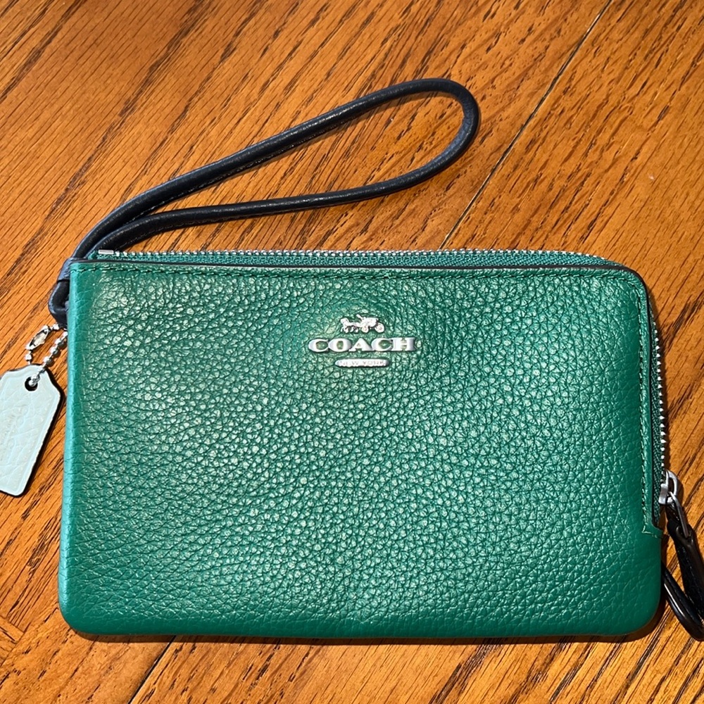 Coach Double Zip Wristlet